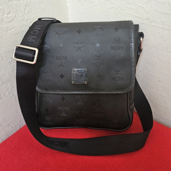 MCM Coated Canvas Black For Men Or Women Crossbody Bag AUTHENTIC - Picture 1 of 16